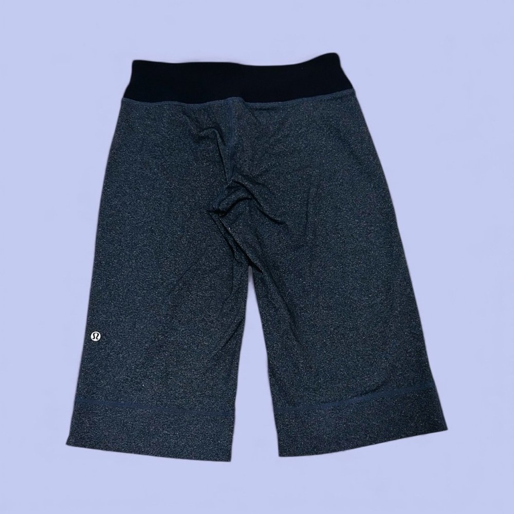 Lululemon Athletica Clam Digger II Crop Pants size 4